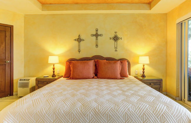 El Tigre Green Bay I Condos - Foto 1