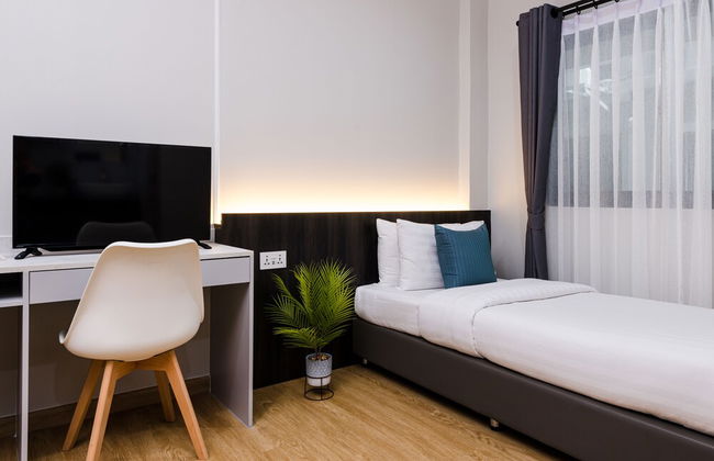 College Haus - Photo 8