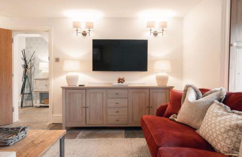 The Farmhouse - Photo 19