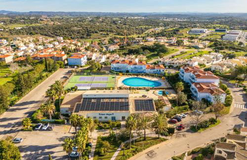 Villa Oasis, Piscina, Jacuzzi, Ténis e Praias! - Foto 38