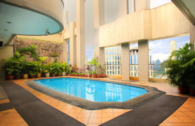 BSA Suites Makati - Foto 1