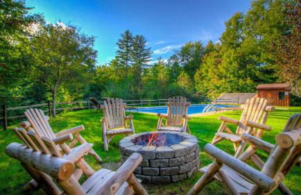 Most Luxury 7000 Sq ft Log Estate with Pool Hot Tub Sauna - Foto 60