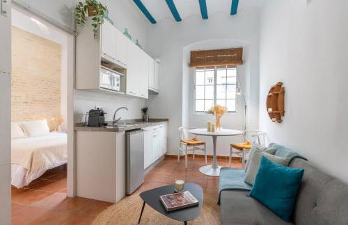 Casa 1928 Plaza de España H3 - Photo 1