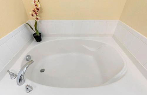 Holiday Home Sunshine Escape mit Pool und Spa in der Nähe von Disney by Interhome - Foto 15