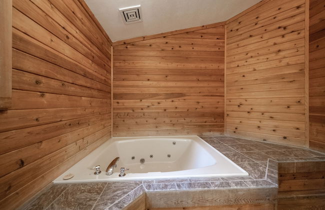 Telemark Northwoods Lodging - Photo 79