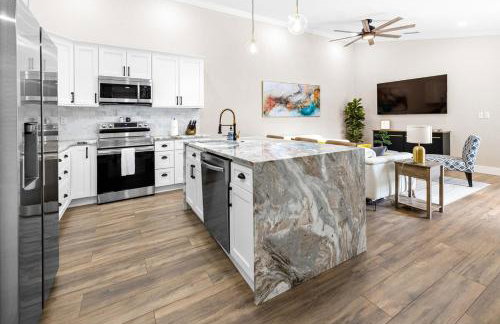 Alluring Luxury Oasis, Modern Comfort & Relaxation - Foto 34