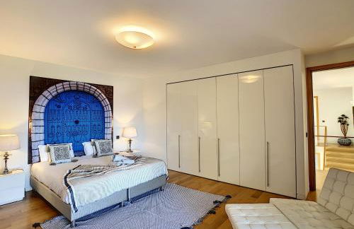 Villa Vitoria - by LovelyStay - Foto 24