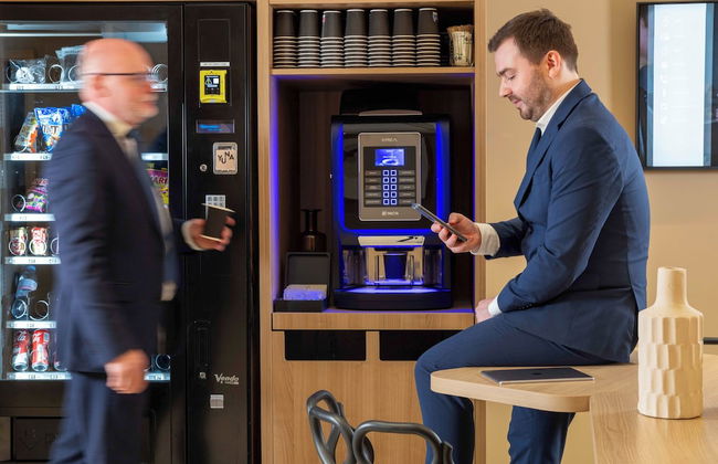 Yuna Porte Maillot - ApartHotel - Photo 10