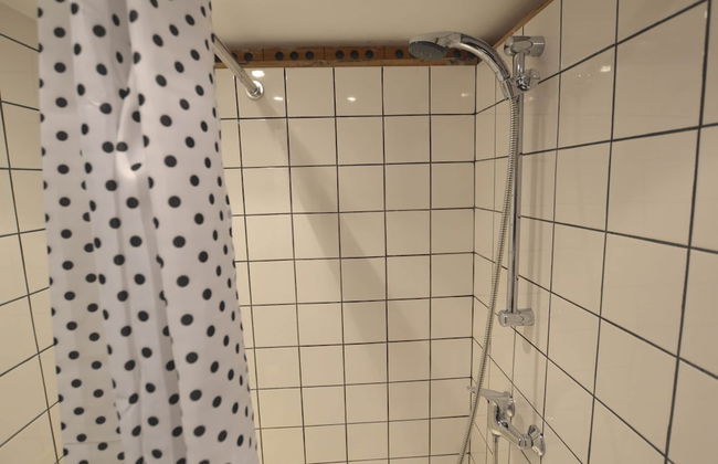 Rustic Farmhouse With Pool - Photo 26