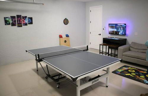 Casa Sevilla, heated pool, sleeps 9, 4B3B - Foto 50