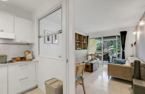 Saint Laurent Apt Garden View - Happy Rentals - Photo 14