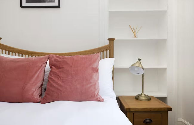 Bright and Modern Flat with desk - Foto 10