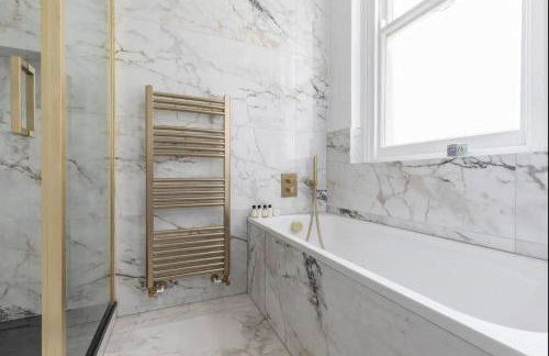 Stunning 2 Bed Flat in the heart of Central London - Foto 32