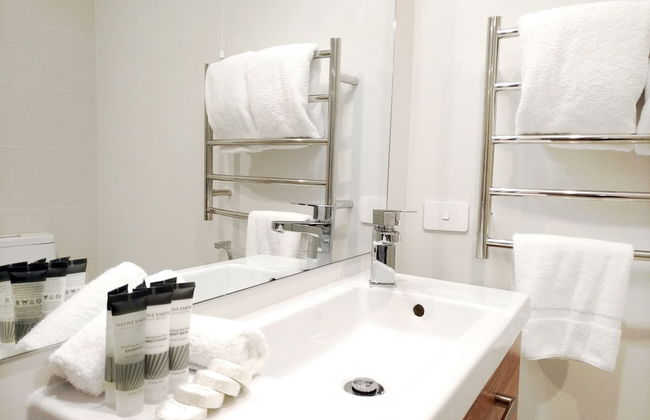 Newly Built Luxe House with Magnificent View - Foto 17