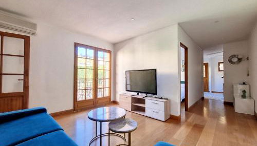 Maison sur la place du marché à St Chinian - Foto 3