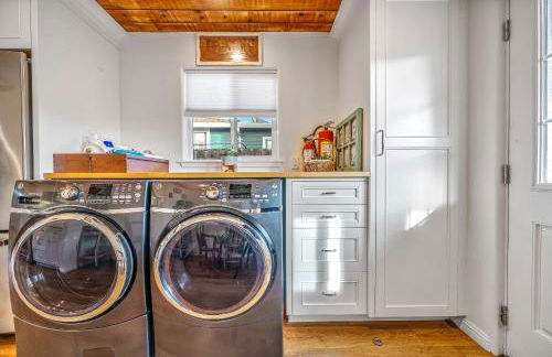 Charming 2 BDR Seaside Cottage - 5 Min to Beach - Foto 48