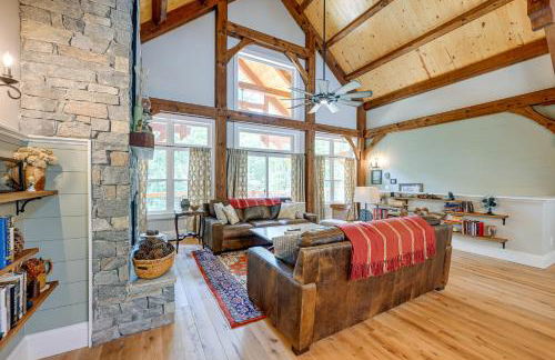 6 Mi to Dtwn Cashiers Spacious Home with Deck - Foto 6