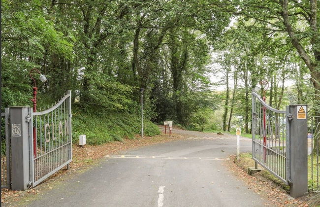 Holiday Cabin Sleeps 5 Caernarfon, Snowdonia - Photo 17