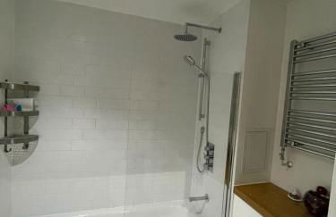 Newly Furnish 2 bedroom Flat - Foto 5