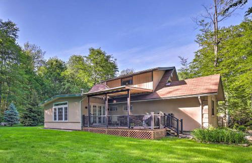 Poconos Cottage with Sauna about 10 Mi to Camelback! - Foto 33