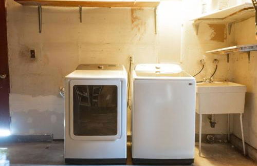 Vintage Vibes Near Airport Games Sleeps 8 - Foto 25