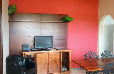 Linda casa de 2 Qtos completa com vista - Foto 6
