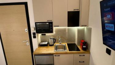 Roro Center Suites - Photo 5