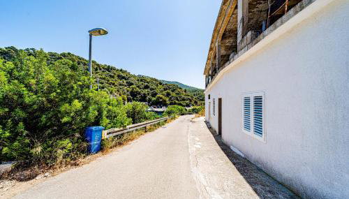 Apartments by the sea Ubli, Lastovo - 24676 - Foto 1