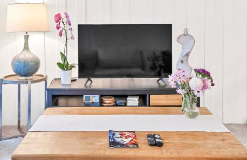 Lux Marina Village with parking - Foto 30