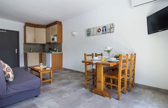 RVApartaments Treumal Park - Photo 3