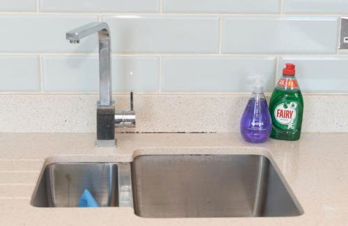 Cosy Central Stylish Apartment in Twickenham - Pass the Keys - Foto 22