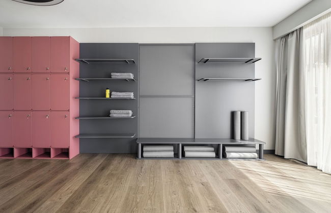 Zeus is Loose Hostel - Photo 64