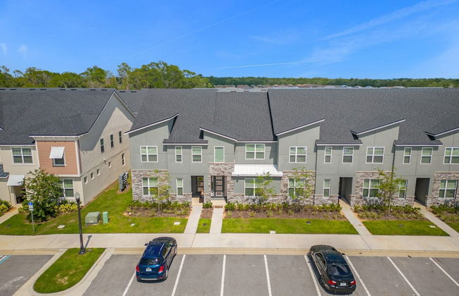 Upstay - Solara Resort Home w Pool BBQ Gamesroom - Foto 59