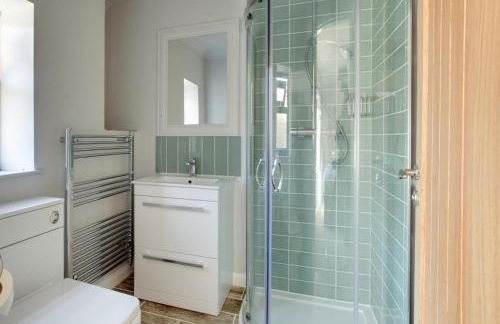 5 Bed in Salthouse oc-cubot - Photo 9