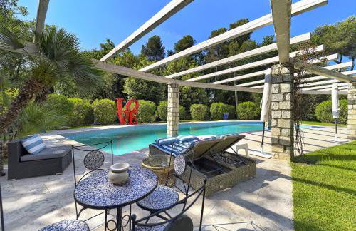 Superbe villa spacieuse, piscine chauffée, padel - Foto 36