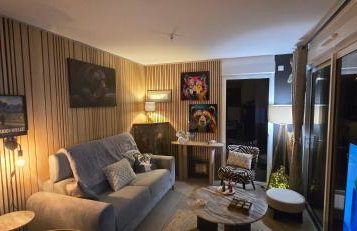 Les reflets du lac detente et nature à Genos-Loudenvieille classé 4 étoiles devant le lac avec jardin - Photo 8