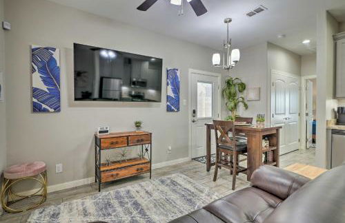 Private Patio Edinburg Couples Retreat! - Foto 8