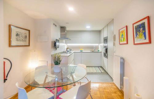 Acogedora habitación en apartamento con terraza - Photo 7