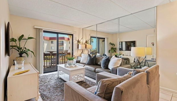 Just Beachy~ocean View~2nd Fl 2 Bedroom Condo by RedAwning - Foto 2, Imagem principal