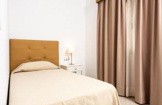 Apartamentos Las Palmeras - Foto 48