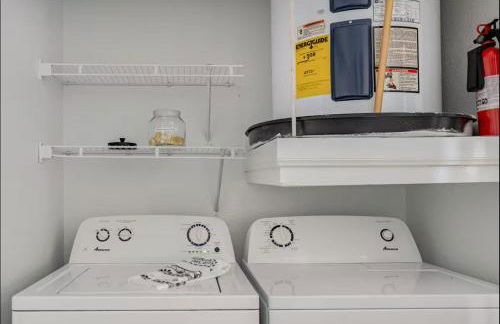 Luxury Apartment in Bricktown Riverwalk - Photo 16