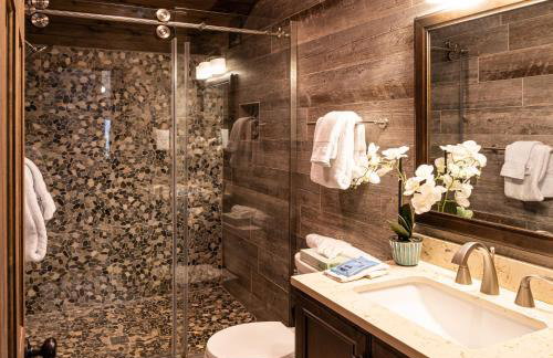 Otter Creek Luxury Yurt - Creekside Glamping with Private Hot Tub - Foto 19