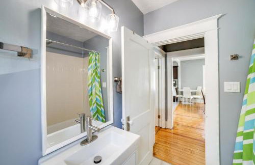 Cozy Indiana Getaway Near Washington Park Zoo! - Foto 16