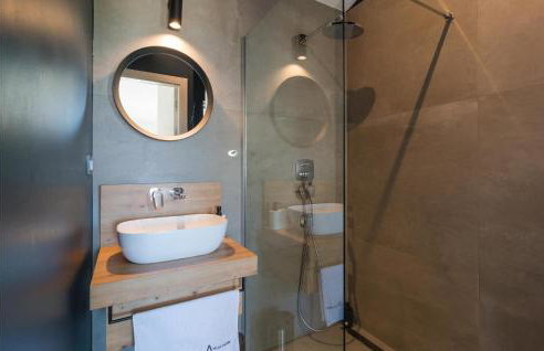 Amazing Home In Supetar Brac - Foto 44