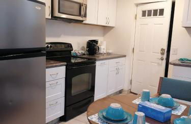 Great motherlaw apartments with your own entrance! - Foto 46