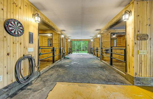28 Acres Home with Barn and Fire Pit Near Franklin! - Foto 26