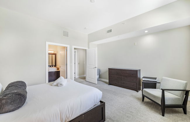 Exclusive Doral Stay W Luxury Amenities - Photo 8