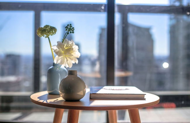 Stunning Newly Furnished 2 Bedrooms Apartment - Foto 11