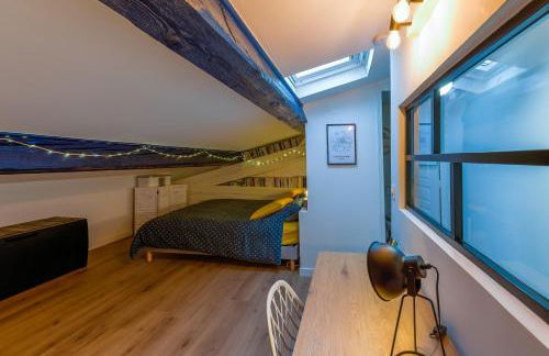 Romantique Duplex au pied de la cité - Foto 3