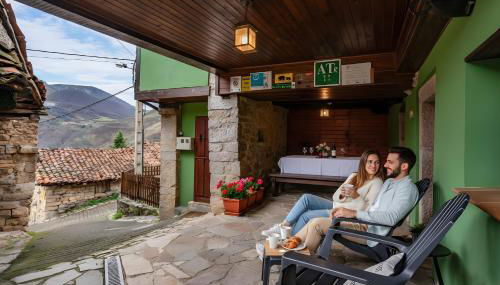 La Congosta mágica aldea de montaña - Foto 3